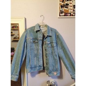 Vintage Guess jean jacket 📻💛