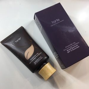 Tarte Amazonian Clay Foundation