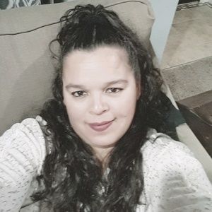 Meet your Posher, Lizbeth
