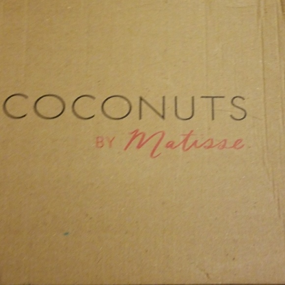 Boots - Picture 3 of 4