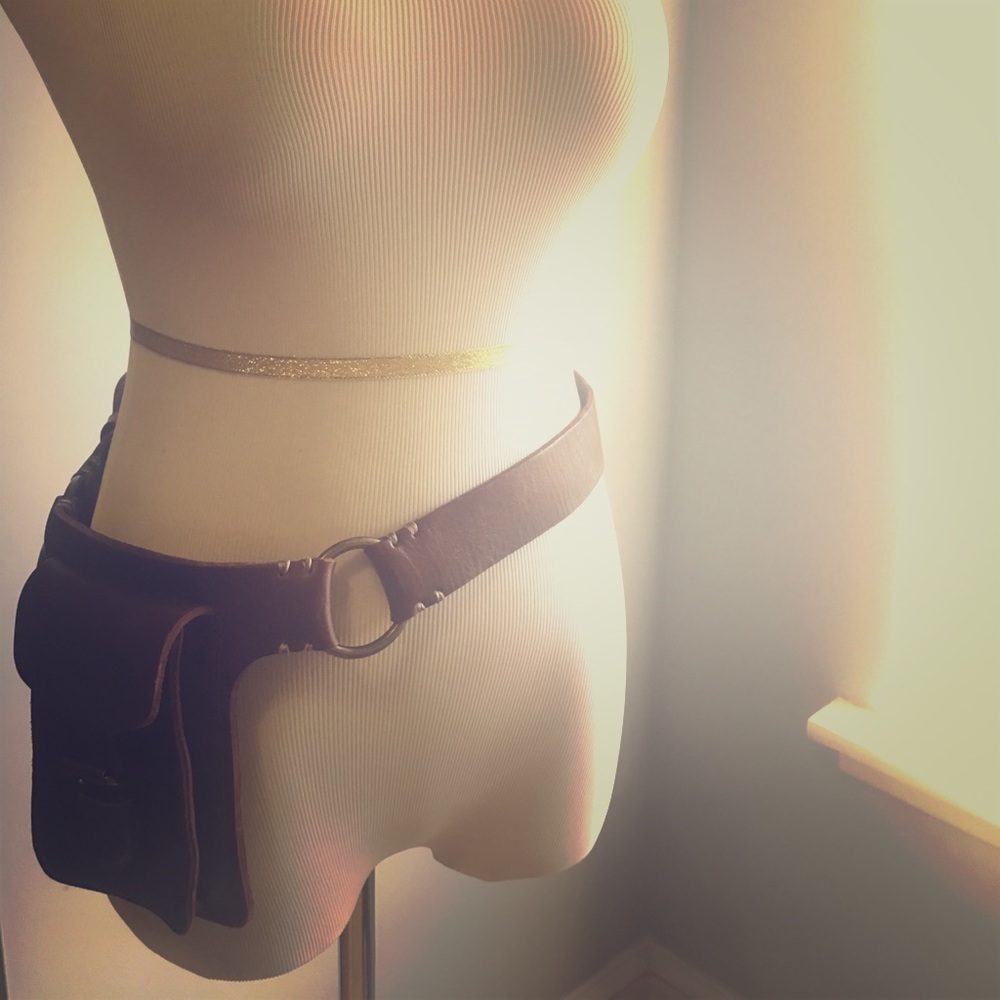 Athlete brown leather hip bag (fancy fanny pack)