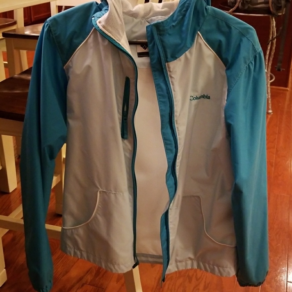 Columbia rain jacket