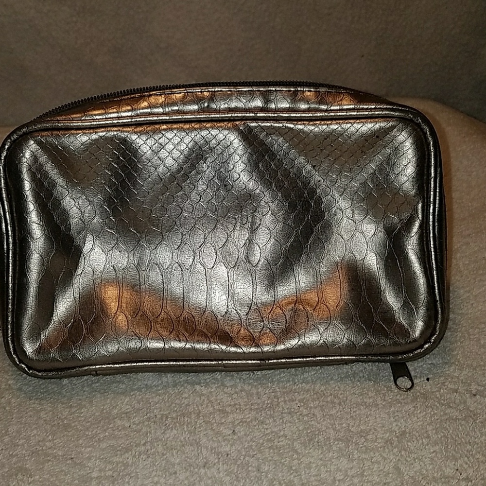 Good faux snake akin make-up brush bag