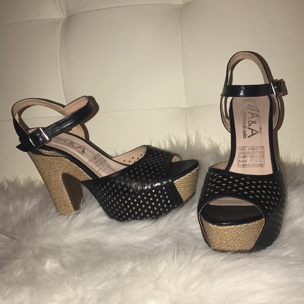 Leather high heel sandals
