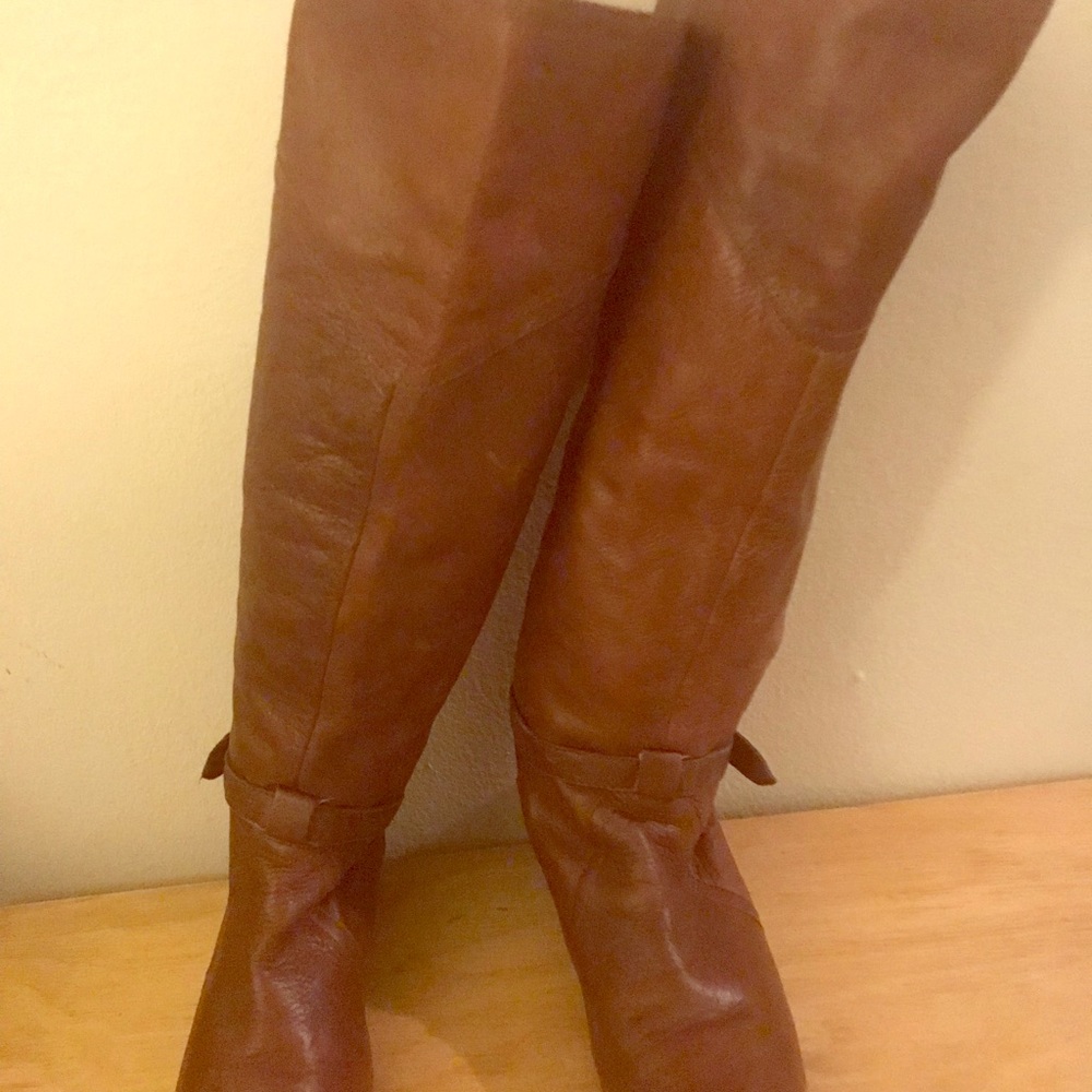 tall leather boots