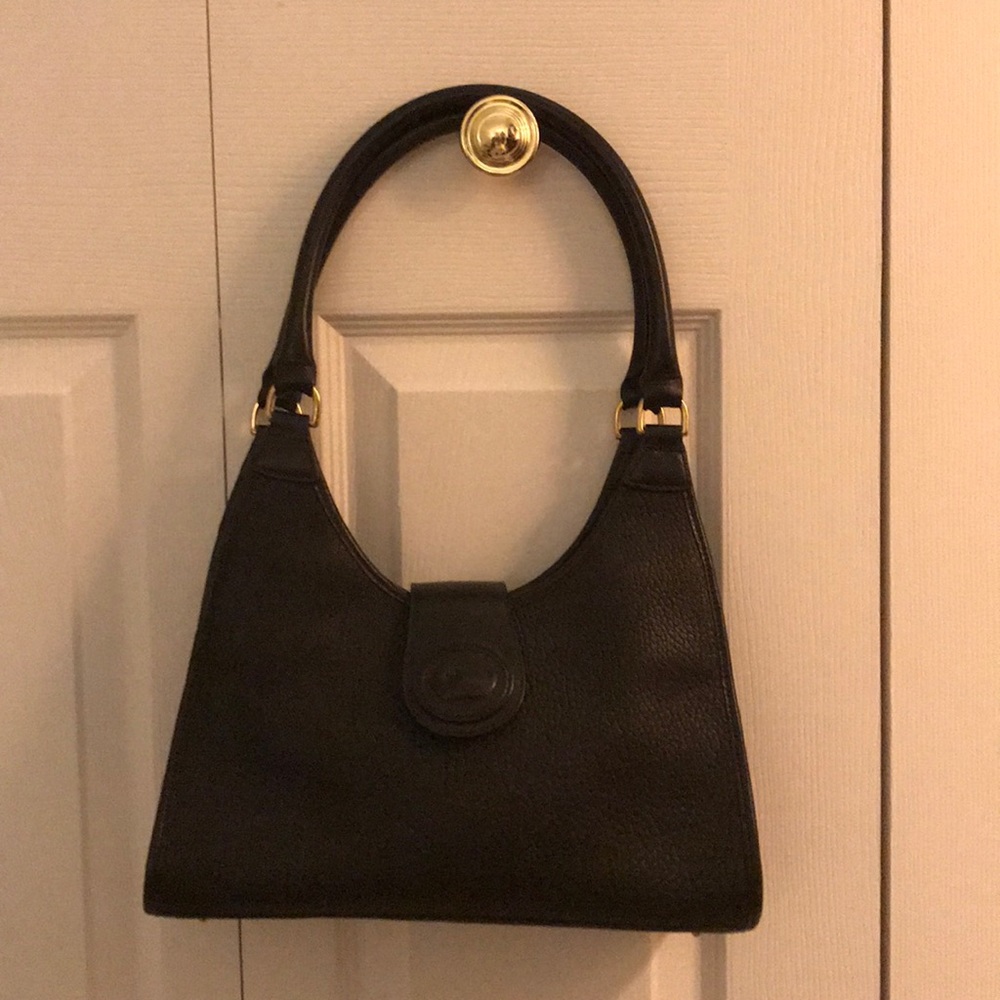 Dooney and bourke black leather shoulder bag