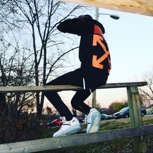 Meet your Posher, Badar