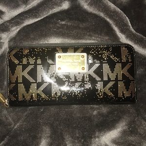 Michael Kors wallet