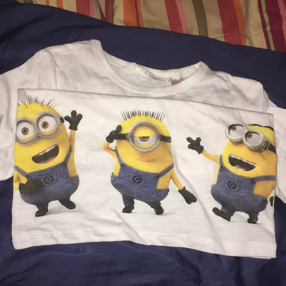 Shirt sleeved minion shirt
