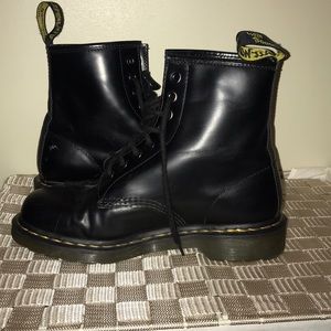Dr martens black 1460! Size 9