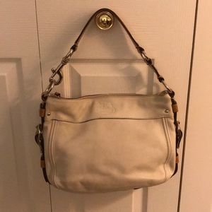 Coach cream leather shoulder bag