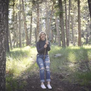 Meet your Posher, Leah