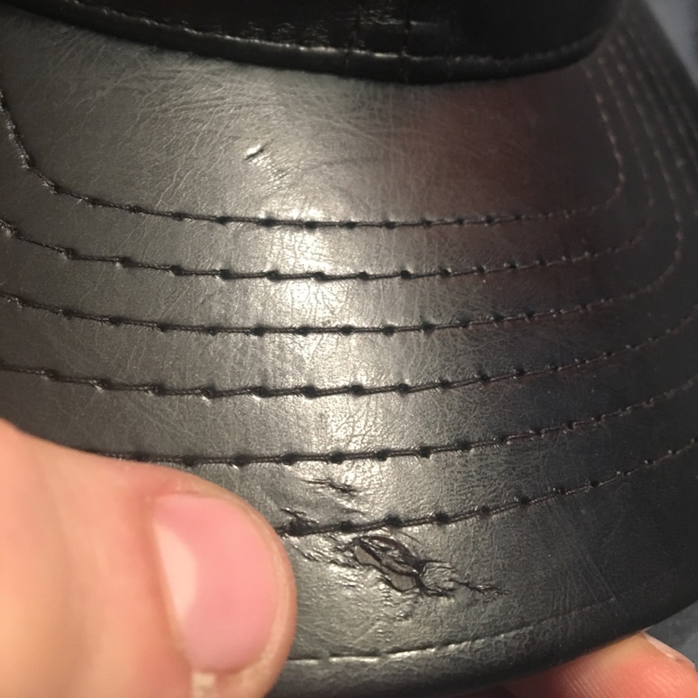 Legendary Snapback - Picture 2 of 8