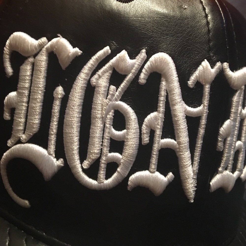 Legendary Snapback - Picture 3 of 8