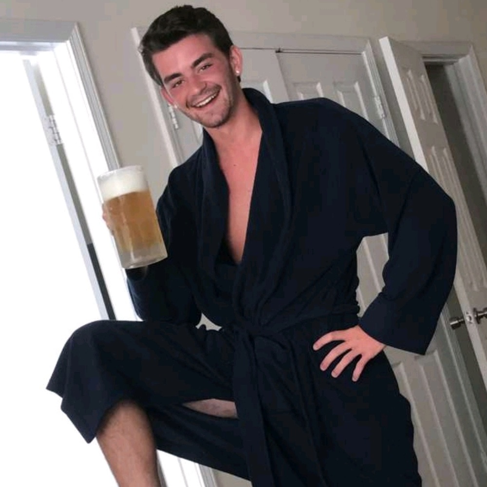 Meet your Posher, Pate