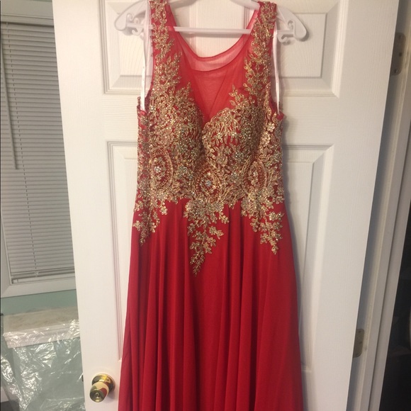 Formal Red, Floor Length Gown with Gold detailing - Picture 2 of 8