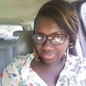 Meet your Posher, Cassandra