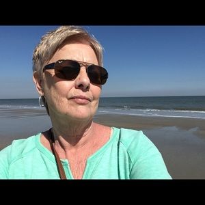 Meet your Posher, Norma