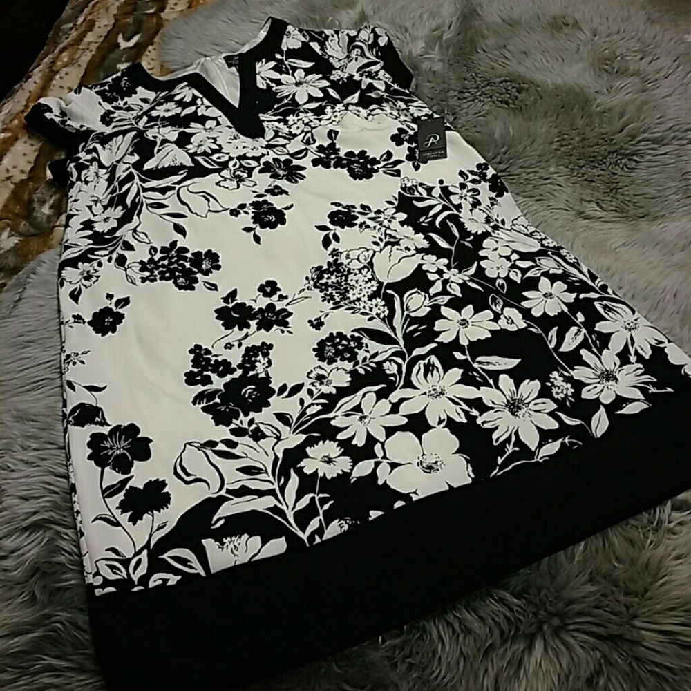 Adrianna Papell Dress