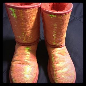 UGGs - Pink Sequence