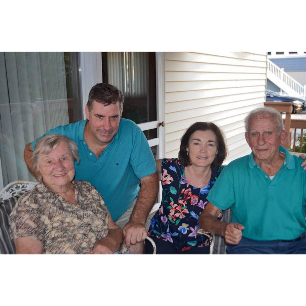 Meet your Posher, Helena