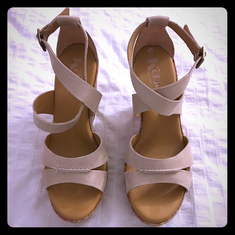 Floral Wedges like new!  Size 7