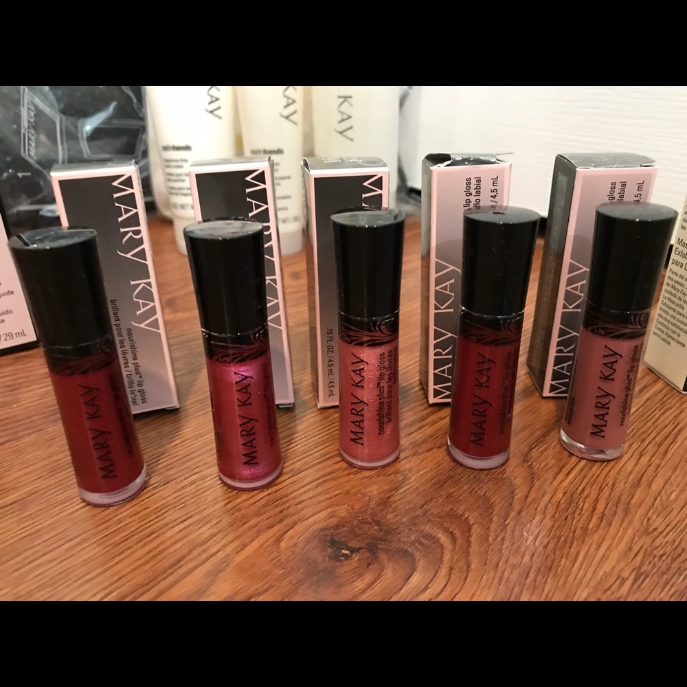 MARY KAY NEW Lip Gloss