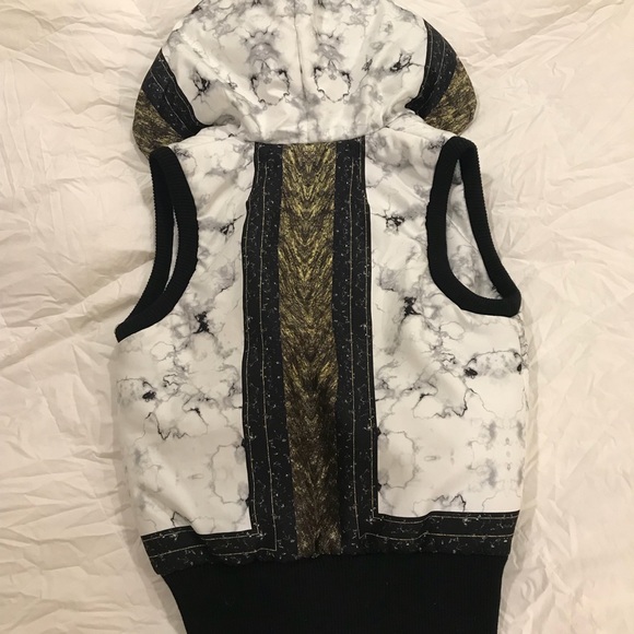 Josh Goot Marble Silk Vest - Picture 3 of 6