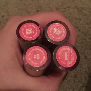 Unicorn blood and Scorpio for Gracie 🍭❤️🍾