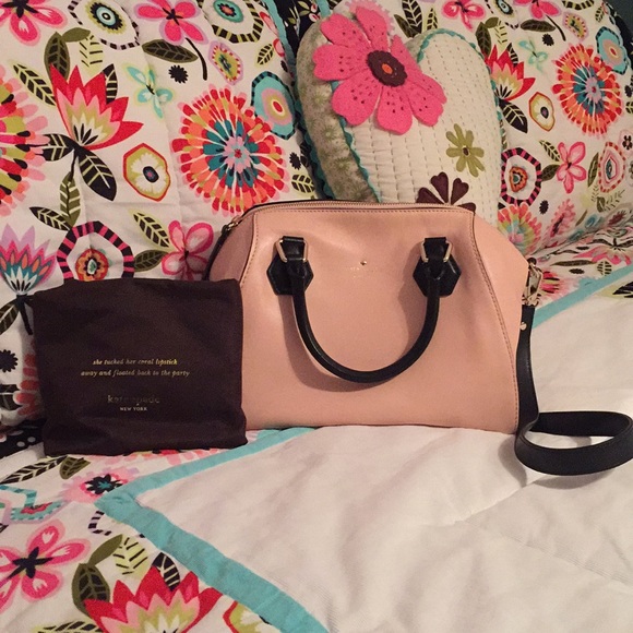 kate spade Handbags - *SOLD* Authentic Kate Spade Purse ♠️