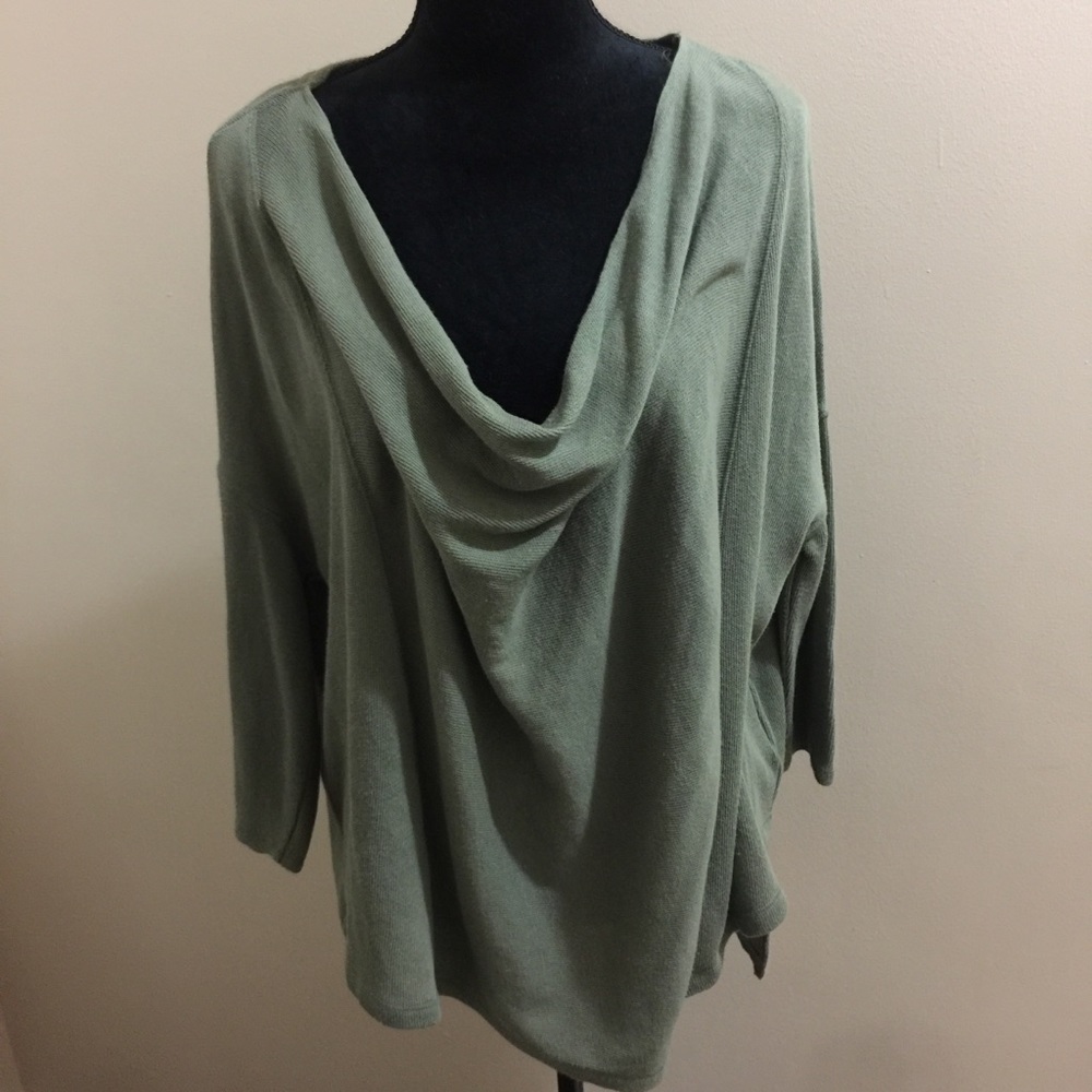 😍SALE We the Free top