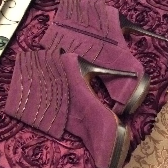 BUMPER Shoes - SEXY HIGH HEEL BOOTS WITH PEEP HOLE A RARE FIND