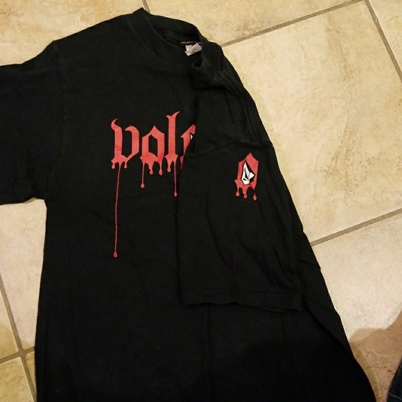 Volcom shirt - Picture 4 of 4