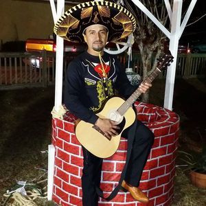 Meet your Posher, Heriberto