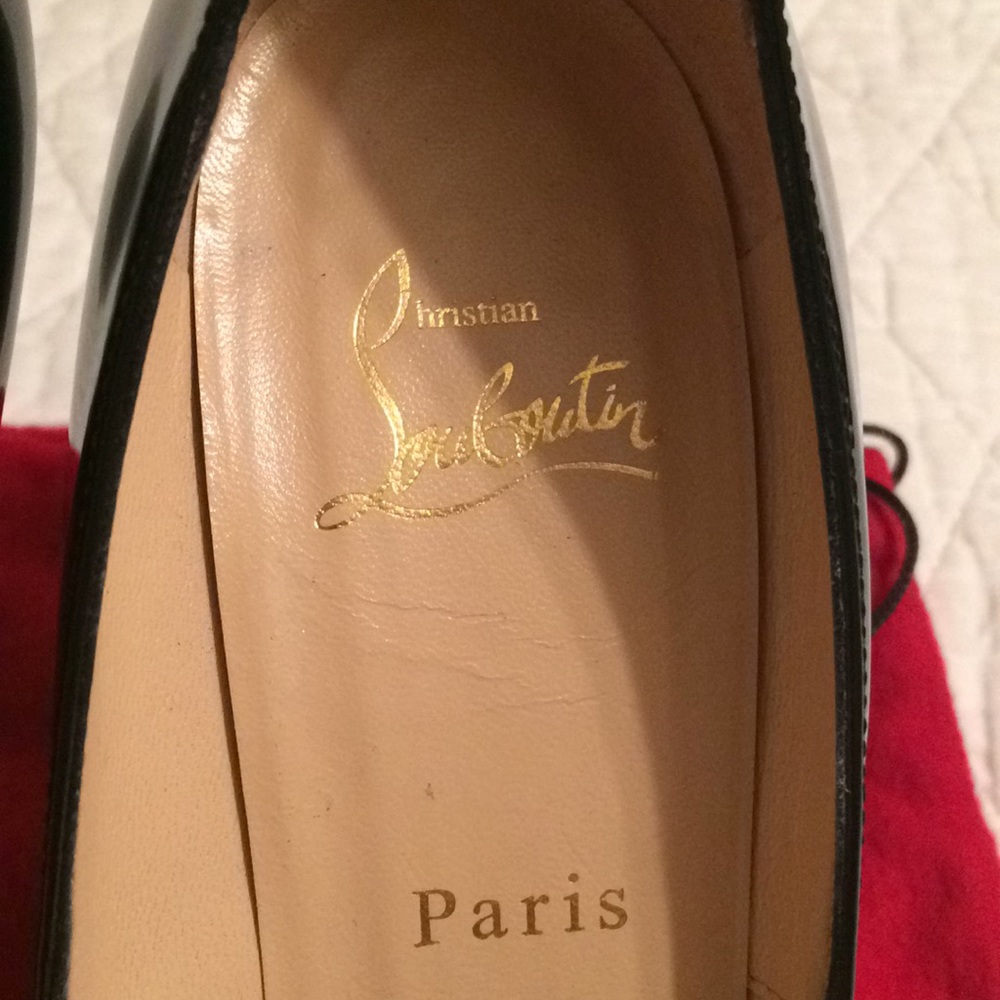 Worn once. Size 5.5. Patent leather