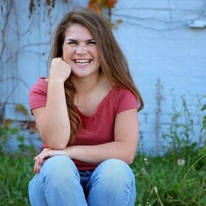 Meet your Posher, Kelly