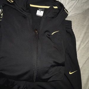 Men’s Nike Track/Jogging Suit