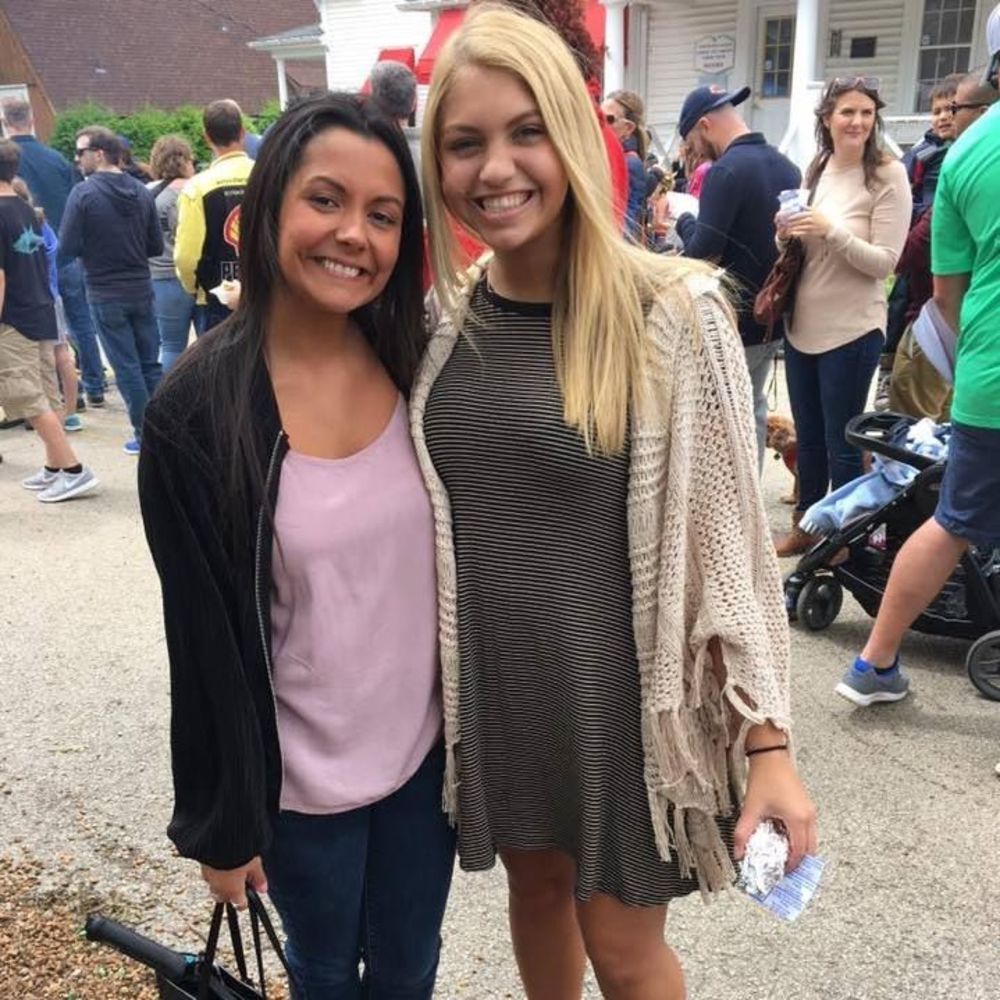 Meet your Posher, Nicole