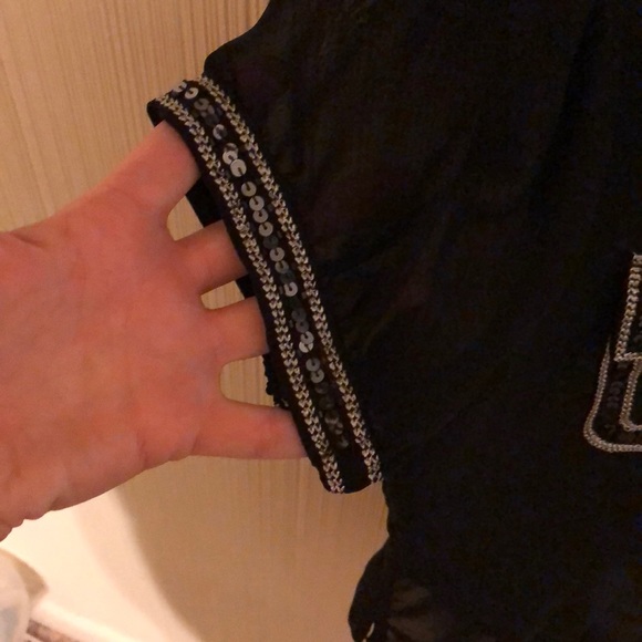 Black button down short sleeve top - Picture 3 of 4