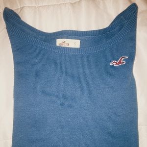 Hollister sweater