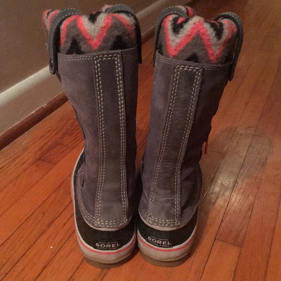 Women’s Sorel Boots - Picture 4 of 4