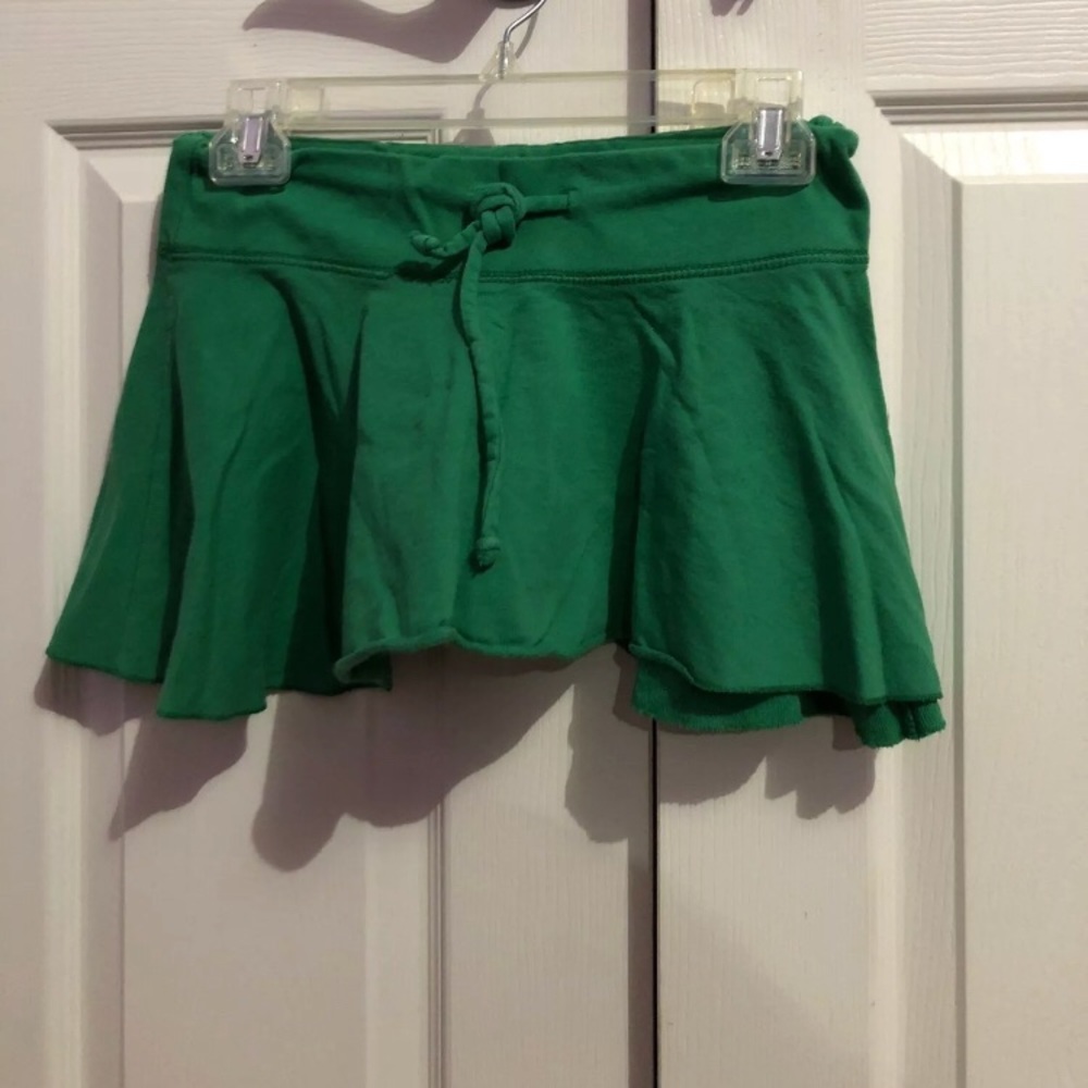 Green mini rue21 mini skirt size medium