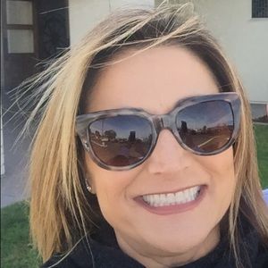 Meet your Posher, Melanie