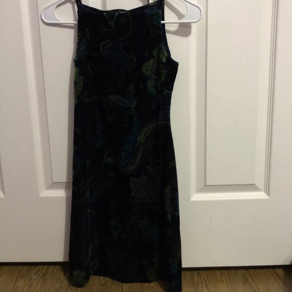 Velour detailed mirror knee length dress size s