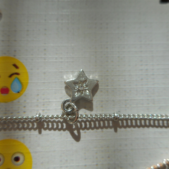 NWT-Mudd 5 pack of chokers - Picture 5 of 7