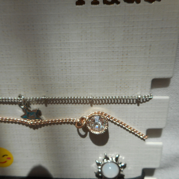 NWT-Mudd 5 pack of chokers - Picture 4 of 7