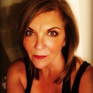 Meet your Posher, Jan