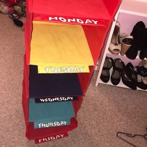 Daily Closet Organizer