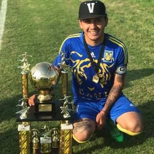 Meet your Posher, Alejandro