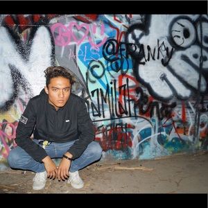 Meet your Posher, Sean